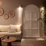 Blue Paradise Apart-hotel 4*